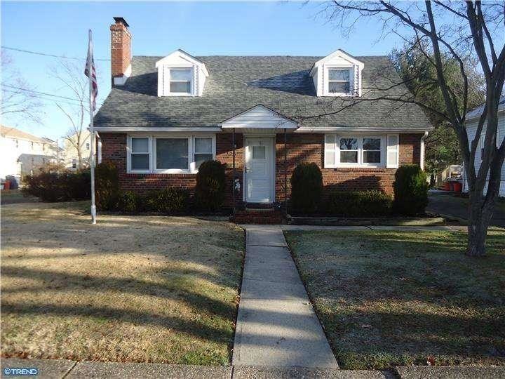 123 Emerald Ave - Photo 2 of 14