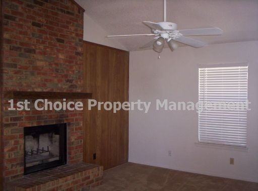 6539 Central Ave - Photo 2 of 5