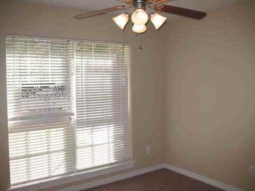 3395 Harwell Rd - Photo 3 of 6