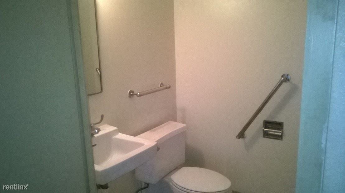 2600 N Grove St - Photo 3 of 6