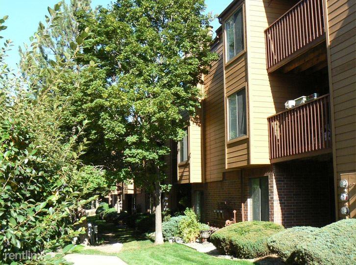 316 Wright St - Photo 3 of 12