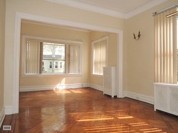 11225 Sterling Pl #2 - Photo 3 of 8