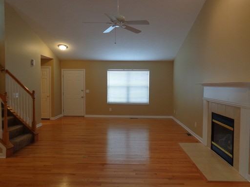 919 Grandstone Ct - Photo 2 of 14