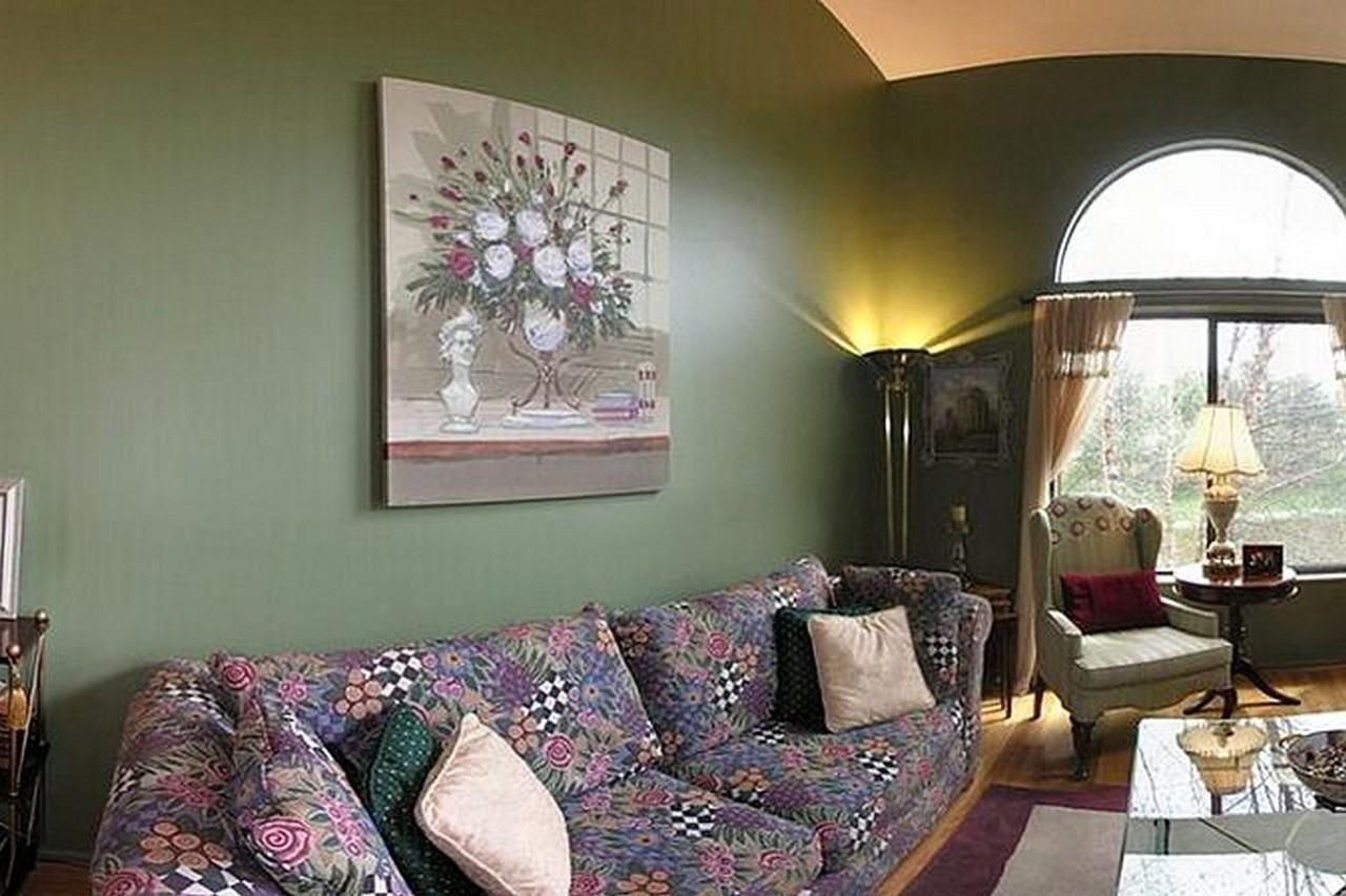 385 White Oak Ln - Photo 3 of 14