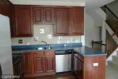 4903 Benecia Ln - Photo 3 of 17