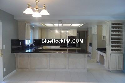 181 Fall River Dr - Photo 3 of 8