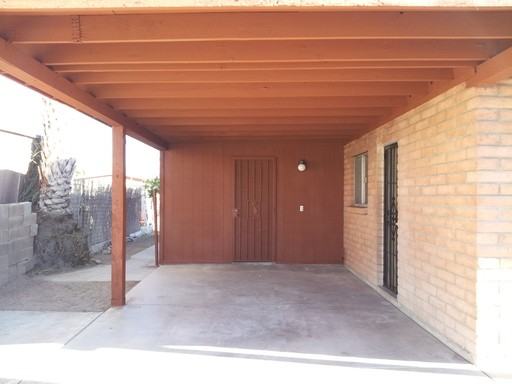 5133 S Fremont Ave - Photo 3 of 17