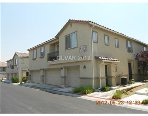 9115 Alpine Grove Ave #102