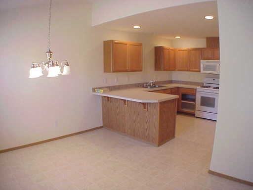 8912-8914 222nd St E - Photo 3 of 9