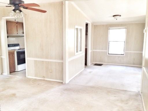 5957 Stoneler Rd - Photo 2 of 11