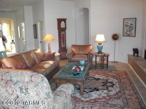 10780 N Chapin Ct - Photo 3 of 7