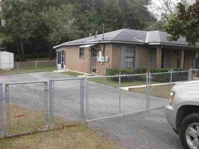 5188 Avalon Dr - Photo 3 of 11