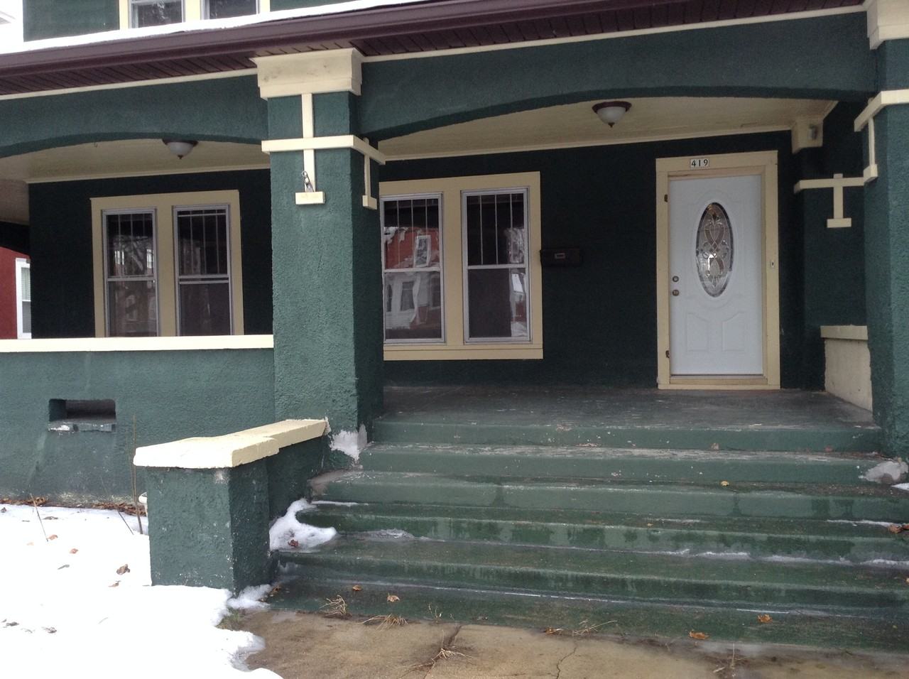 419 Branch St - Photo 2 of 30