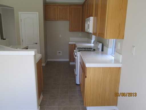 2903 Cardinal Dr - Photo 2 of 5