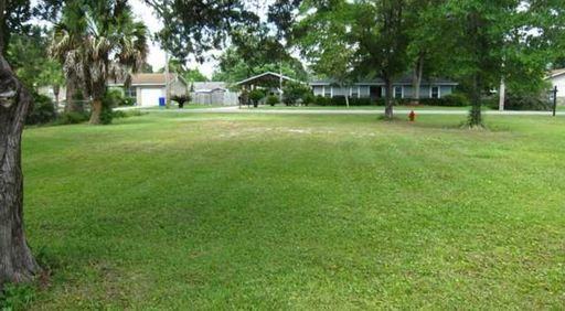 1132 S Kimbrel Ave - Photo 2 of 9