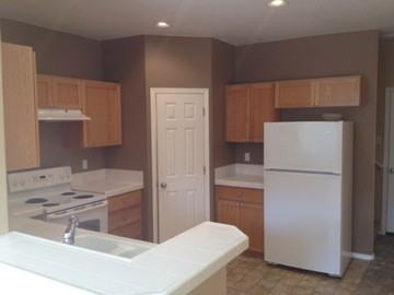 2310 NW Roseburg Terrace - Photo 2 of 13
