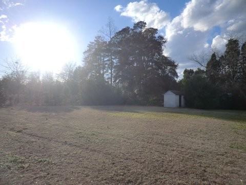 105 Johnny St - Photo 3 of 17