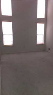 124 Chancellor Dr - Photo 3 of 15