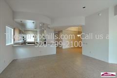 11421 N Moon Ranch Pl - Photo 2 of 12