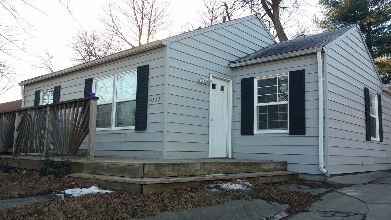 4538 N Holmes St - Photo 2 of 17