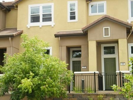 410 Tasman Dr - Photo 3 of 31