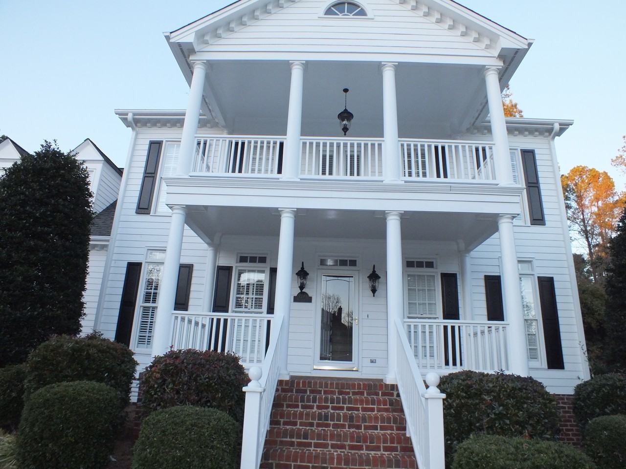 7249 Manor Oaks Dr - Photo 2 of 23