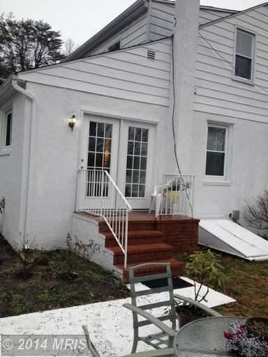 210 Hallman Rd - Photo 2 of 16