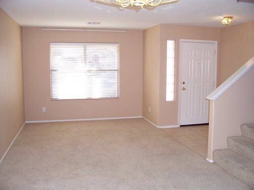 10206 W Country Club Trail - Photo 3 of 24