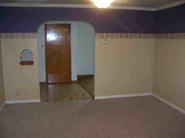 10394 Chicago Dr - Photo 2 of 6