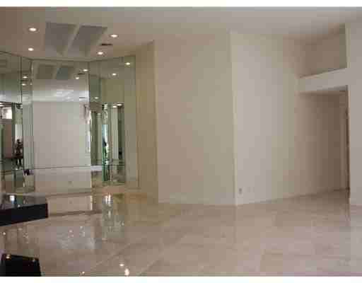1104 Sand Drift Way #B - Photo 3 of 6