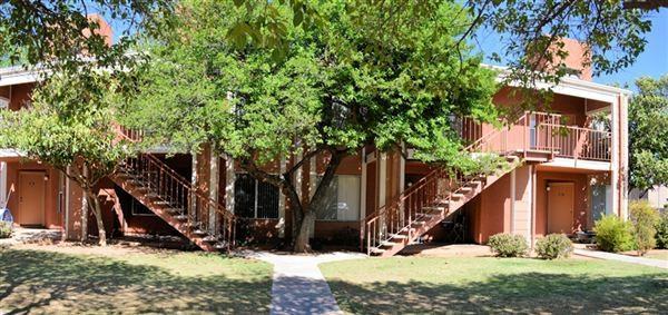 LAS BRISAS APARTMENTS - Photo 2 of 9