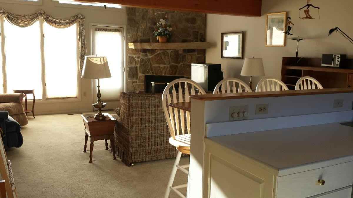 32 Deep Creek Dr - Photo 3 of 11