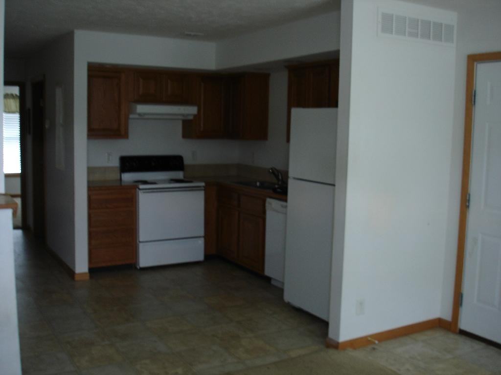 7003 Heim Rd - Photo 2 of 4