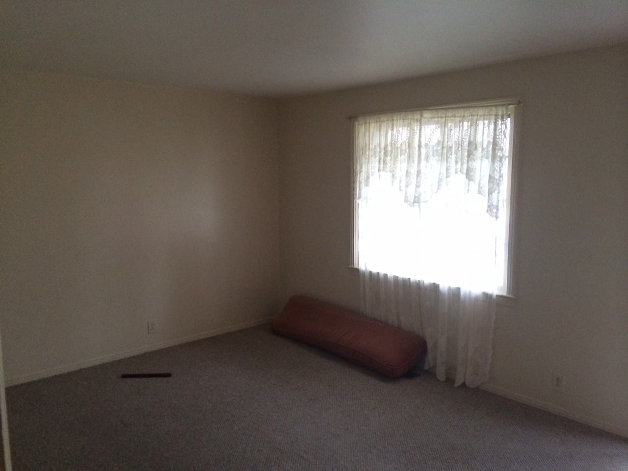 4824 Bowfield Dr - Photo 3 of 7