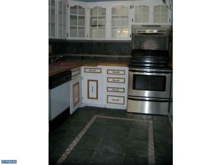 103 Winding Way - Photo 3 of 6