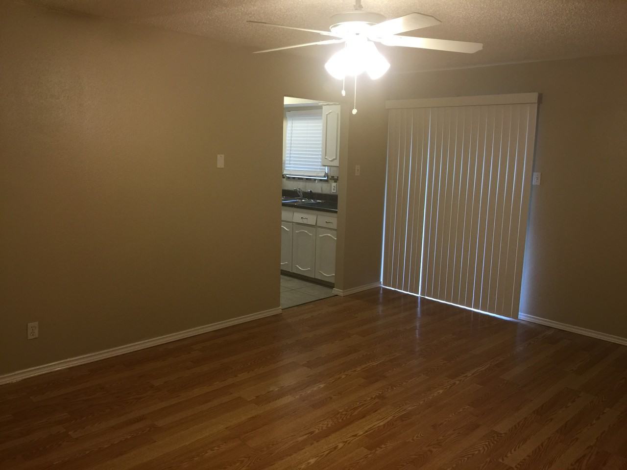 1067 Easy St - Photo 2 of 13