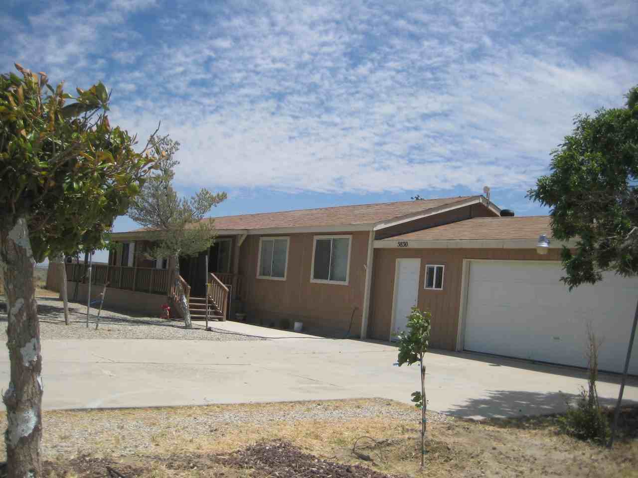 5830 Holiday Avenue - Photo 3 of 16