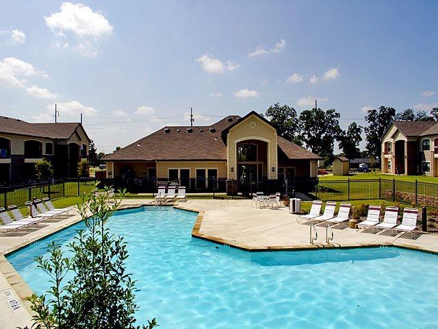 High Meadow Apartments - Photo 2 of 8