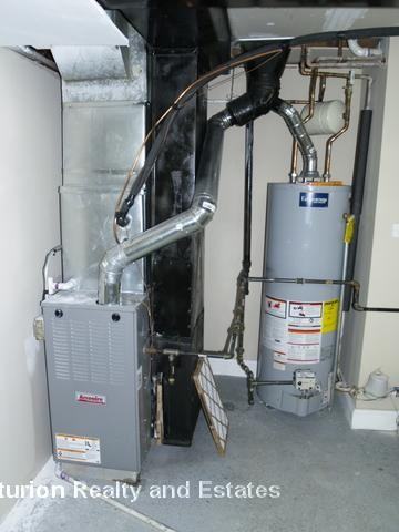 423 E Birch Dr - Photo 3 of 19