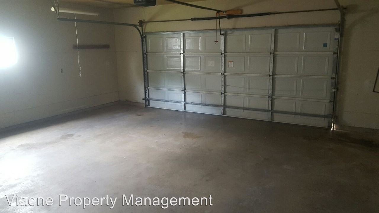 408 E Peter Ln - Photo 2 of 4