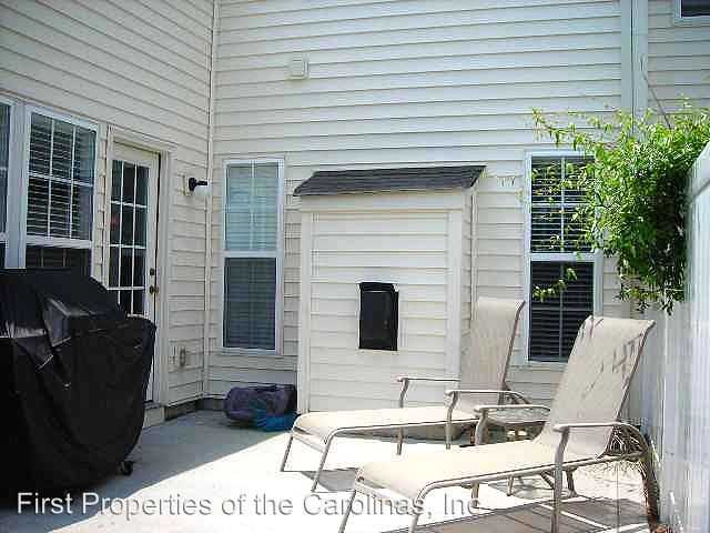 126 Autumn Falls Dr - Photo 3 of 8