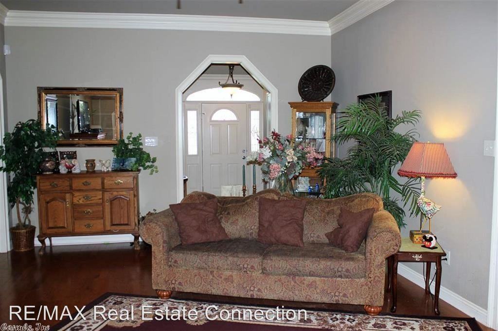 33 Shadow Creek Dr - Photo 3 of 13