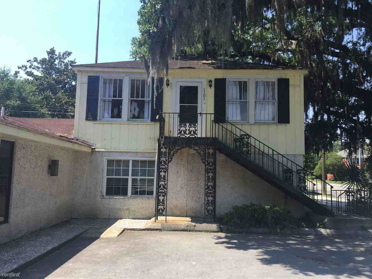 1101 E 51st St - Photo 2 of 9