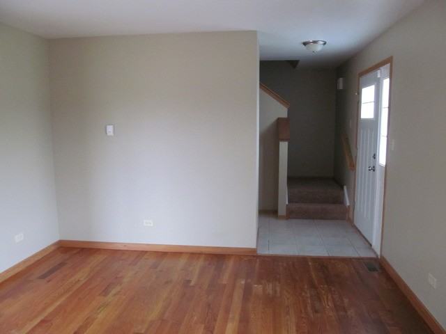 12325 S Laflin St - Photo 3 of 19