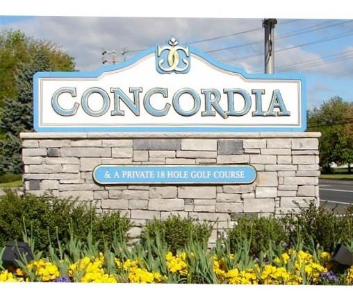 31 Edinburgh Dr - Photo 3 of 50