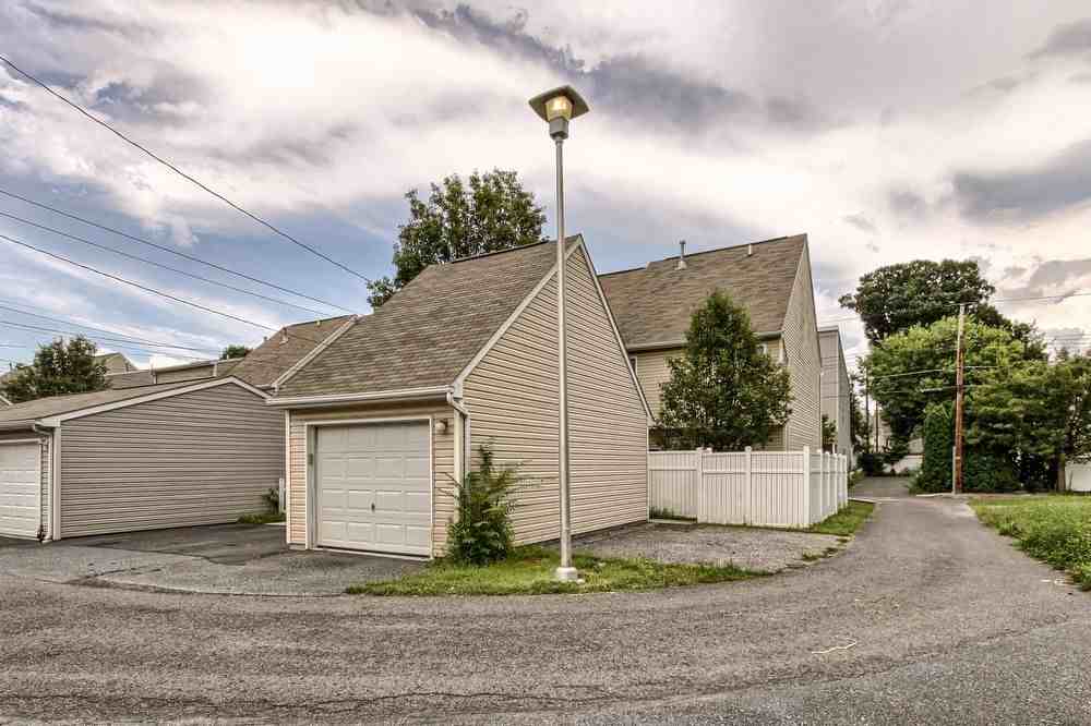 1712 Logan Street - Photo 2 of 12