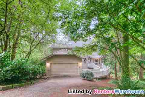 24419 SE Mirrormont Blvd