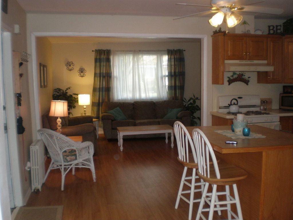 80 West 2nd Street - Photo 2 of 4