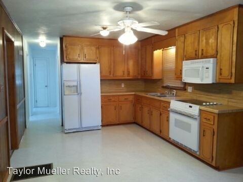 155 Hertford Beach Rd - Photo 2 of 7