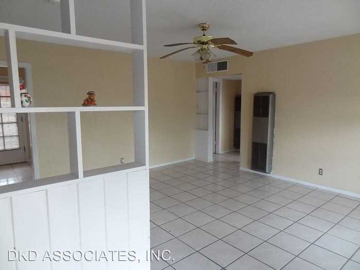 808 Brazil Pl - Photo 2 of 19